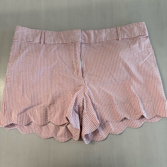 Loft Outlet Women’s 4” Short Pink and White Stripe Scalloped Shorts Sz 12 GUC - Picture 2 of 10